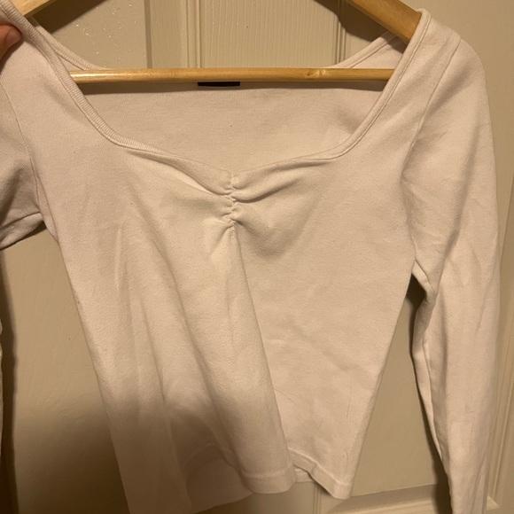 Brandy Melville white long sleeve Mabel top - Picture 5 of 6